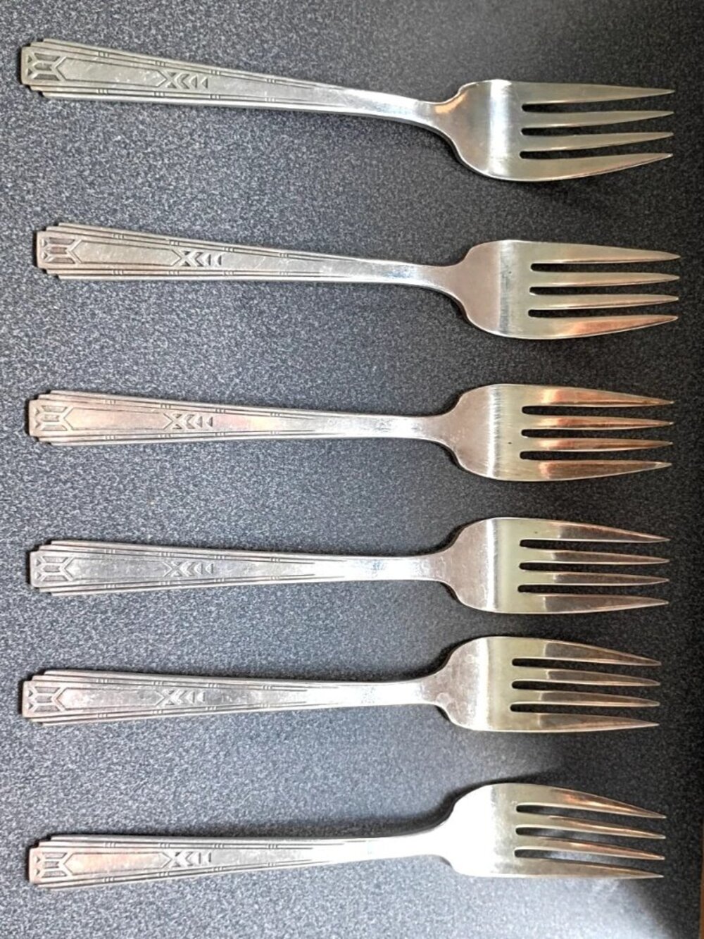 Lot of 6 Salad Forks Oneida Community Tudor Plate Friendship Medality Art Deco